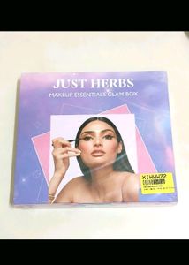 Just Herbs Makeup Essential Box