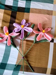 Handwoven Flowers 🌸