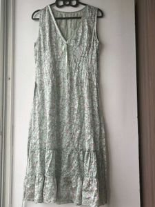 Floral Print Sleeveless Maxi Dress