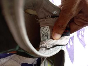 Lacagioni Gray Floral Sneakers