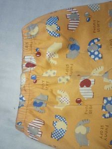 Cute Kids&#39; Pajama Set