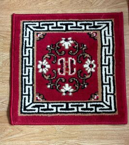Red Rug Set