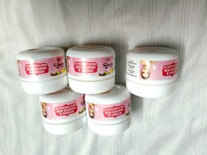 Facial Kit ❤️