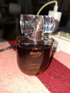 Plum Body Lovin&#39; Smokin&#39; Vanilla Perfume