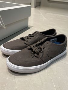 Nike SB SolarSoft Mens Sneakers