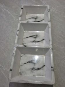 SERVING TRAY