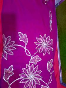 Ornate Magenta Saree Intricate Santara Pattern