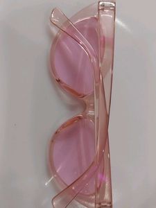 Retro Pink Cat-Eye Sunglasses