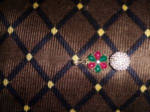 Earrings With Free Pendant!!!