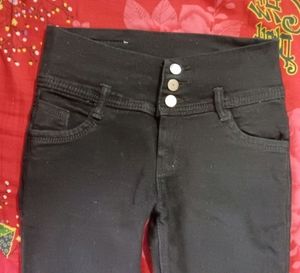 One time used black jeans like new.