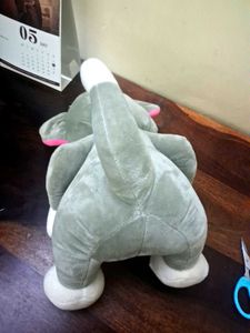 TOM softTOY