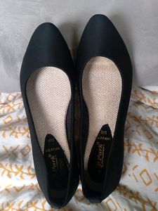 Elegant Black Bellies