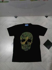 Skull Graphic T-Shirt