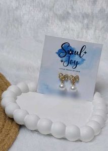 Pearl Drop Earrings