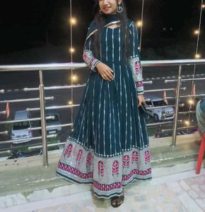 Embroidered Beautiful Stunning Anarkali Set