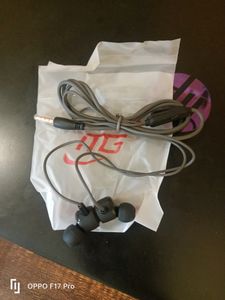Combo Pack Of Earphone And Cable Protector