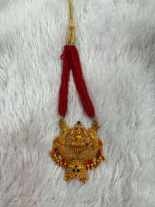 Beautiful Temple Matte Finished Short Necklace