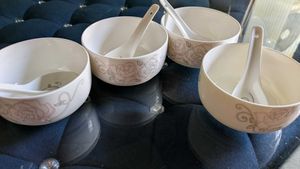 Bowls &amp; Spoons Set