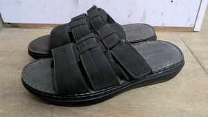 Woodland Leather Slipper size 6/7/8/9/10/11