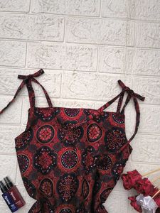 Strapped Short Kurti 🎀
