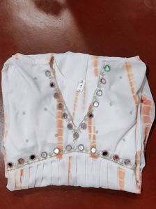 White Mirror Worked Kurta