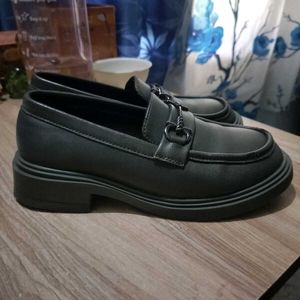 Green Crocodile Loafers