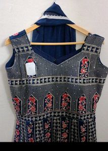 Elegant Purple Embroidered Kurta Set