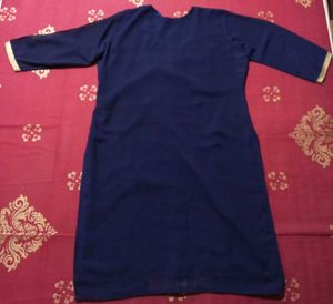 Elegant Blue Embroidered Kurta used