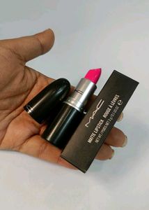Mac Lipstick New . I Don't Apply Pink Shade