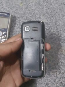 Old Dead Phones For Parts