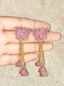 I'm Selling New Beautiful Butterfly Earring.