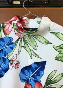 Floral Mock Neck Top