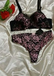 Floral Lace Lingerie Set