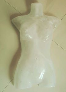 Mannequin Torso Form - Display & Styling