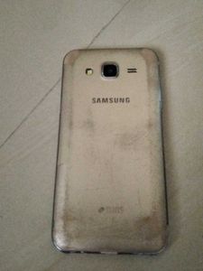 Samsung J6 Mobile