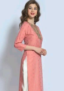 Elegant Pink Embroidered Kurta