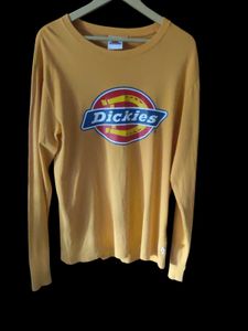 Round Neck Dickies Tshirt