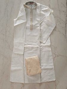 Elegant cream Kurta Set