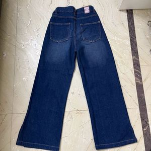 Street 9- Wide Leg, Distressed Pants.