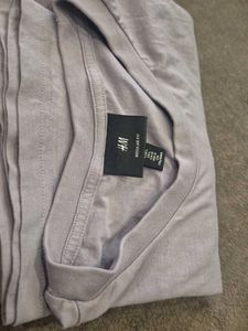 H&amp;M Mauve Casual T-Shirt