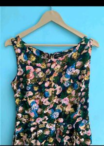 Floral Print Sleeveless Dress