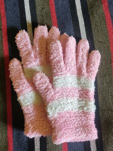 Furr Hand Gloves 🧤 For Winters ❄️...