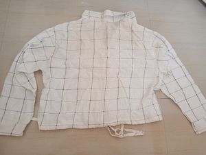 White Checks Print Crop Shirt