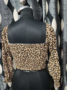 Leopard Print Crop Top