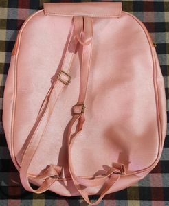 ✨Fashionable Backpack✨