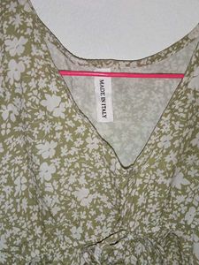 Floral Print Ruffle Top