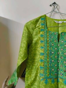 Green Embroidered Kurta