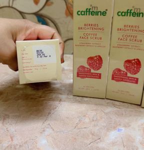mCaffeine Berries Brightening Coffee Face Scrub