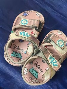 Disney Frozen Sandals Size 8 Suitable For 1-3 Yr