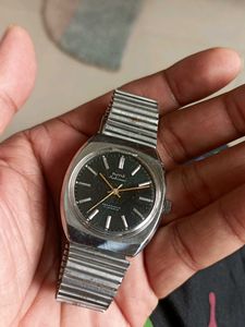 hmt Kohinoor black - need service